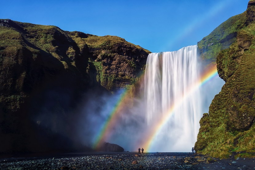 冰岛 Skogafoss – Photo: Lauren Malcampo