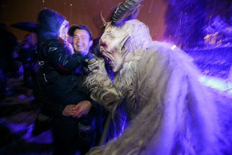 Krampus：惩罚孩子的圣诞老人