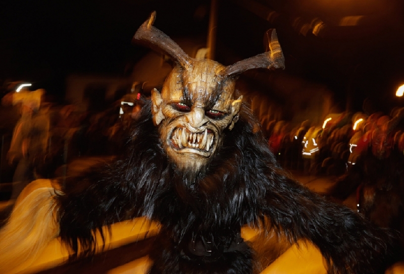 Krampus：惩罚孩子的圣诞老人