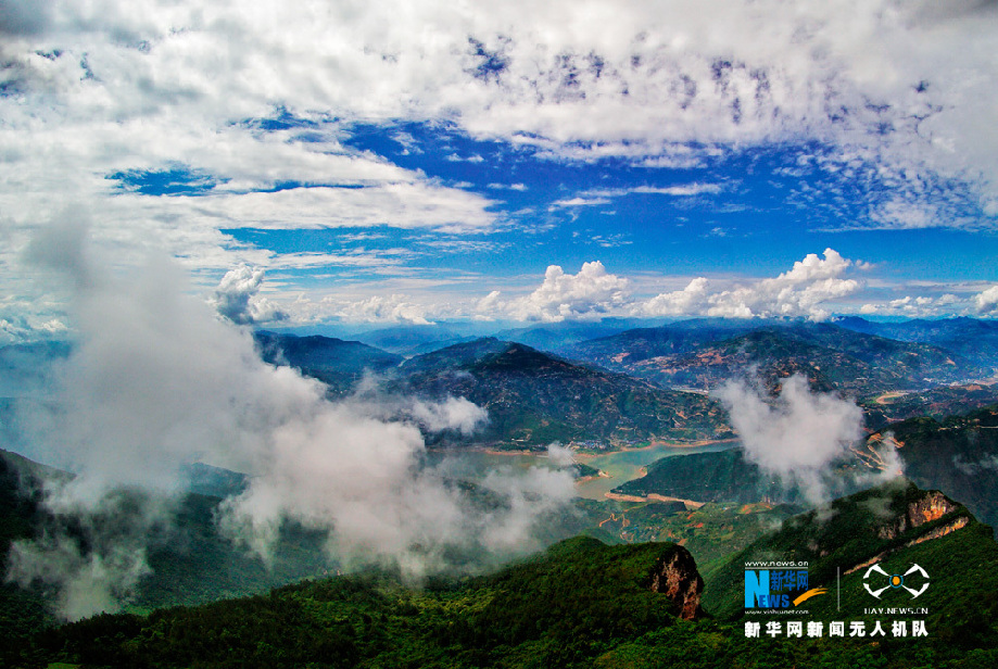 【“飞阅”中国】航拍雨后瞿塘峡 云卷云舒