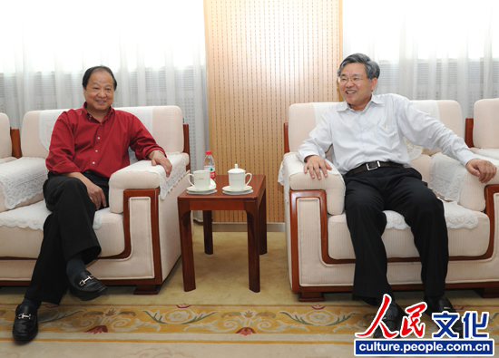 北京人民艺术剧院院长张和平谈