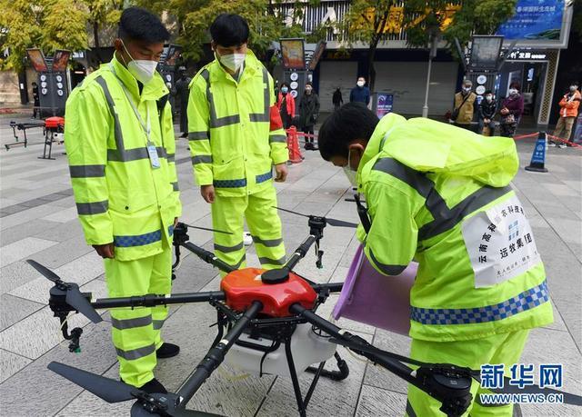 云南昆明：无人机志愿防疫队服务城市