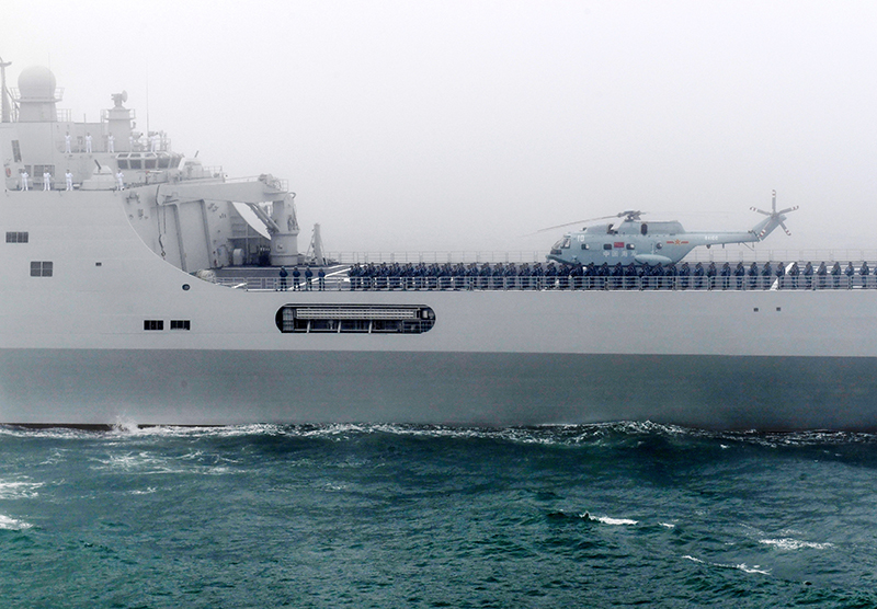 CHINA-QINGDAO-PLA NAVY-70TH ANNIVERSARY-PARADE庆祝人民海军成立70周年海上阅兵活动举行