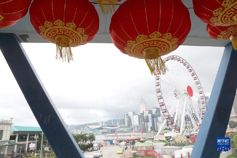 香港街头喜庆气氛渐浓