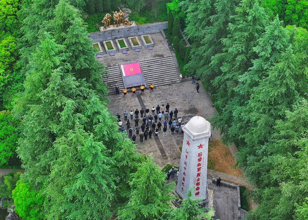 65名川渝新闻摄影人齐聚重庆綦江 用镜头见证发展与协作