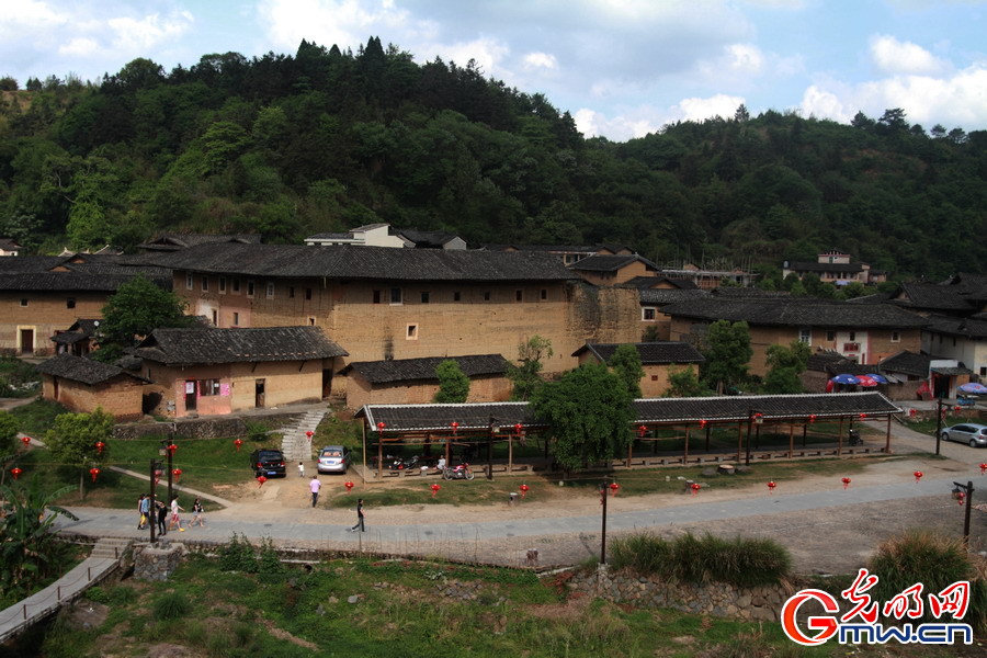 福建土楼古建筑的一朵奇葩