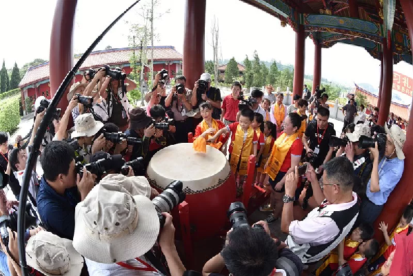 2018年百家媒体聚焦“花样漳州” 摄影采访活动在漳州举行